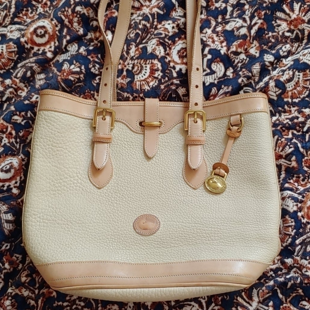 Dooney & Bourke Small Bucket Purse/Tote